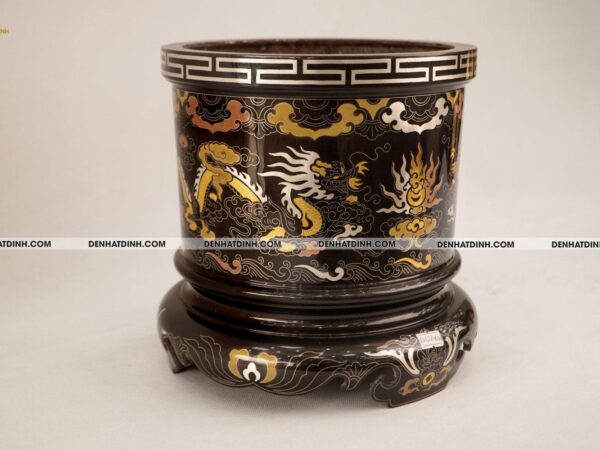 Alternative view of Bát hương 22 bằng đồng đỏ khảm ngũ sắc