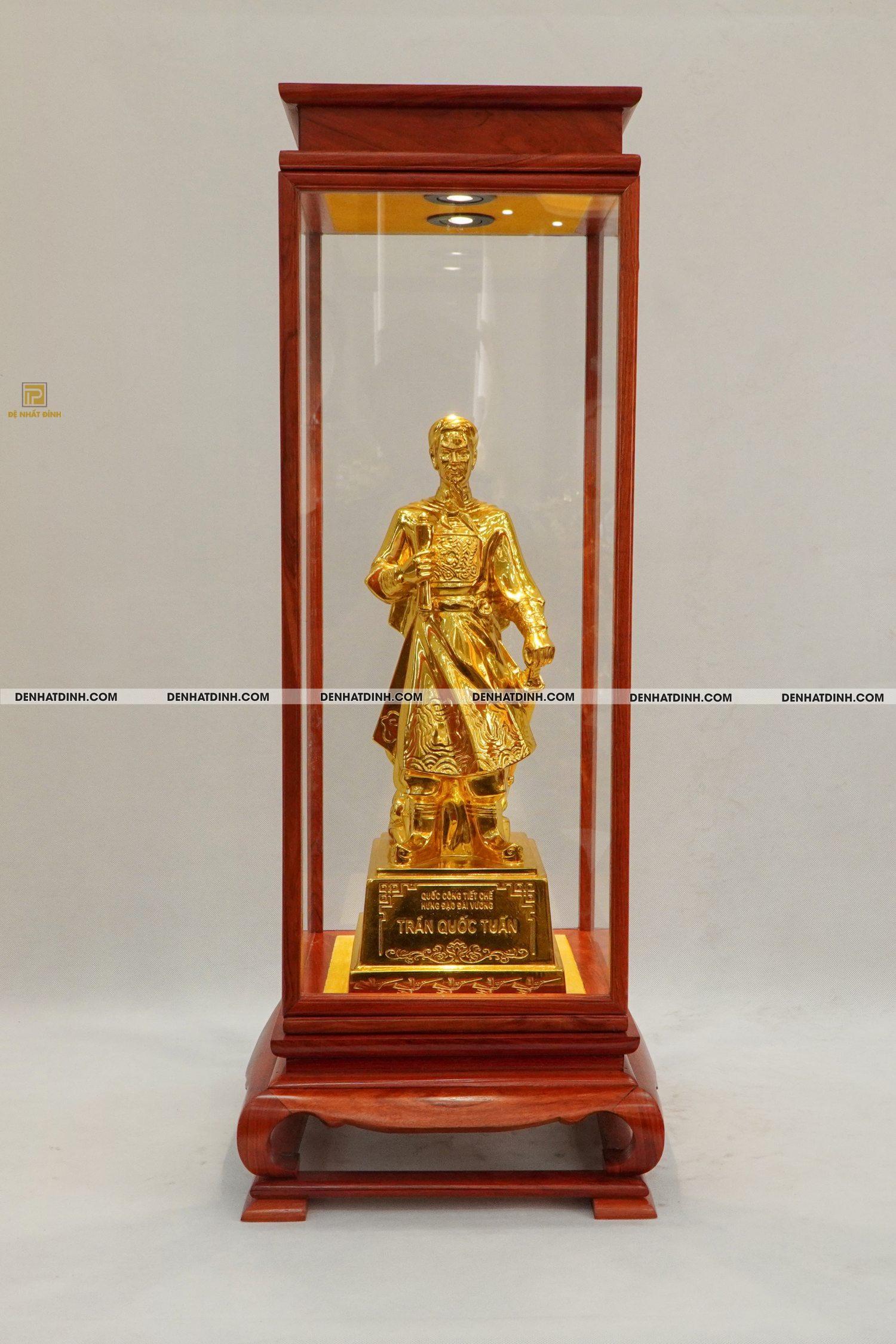 Tượng Trần Hưng Đạo 40cm bằng đồng dát vàng + Tủ gỗ
