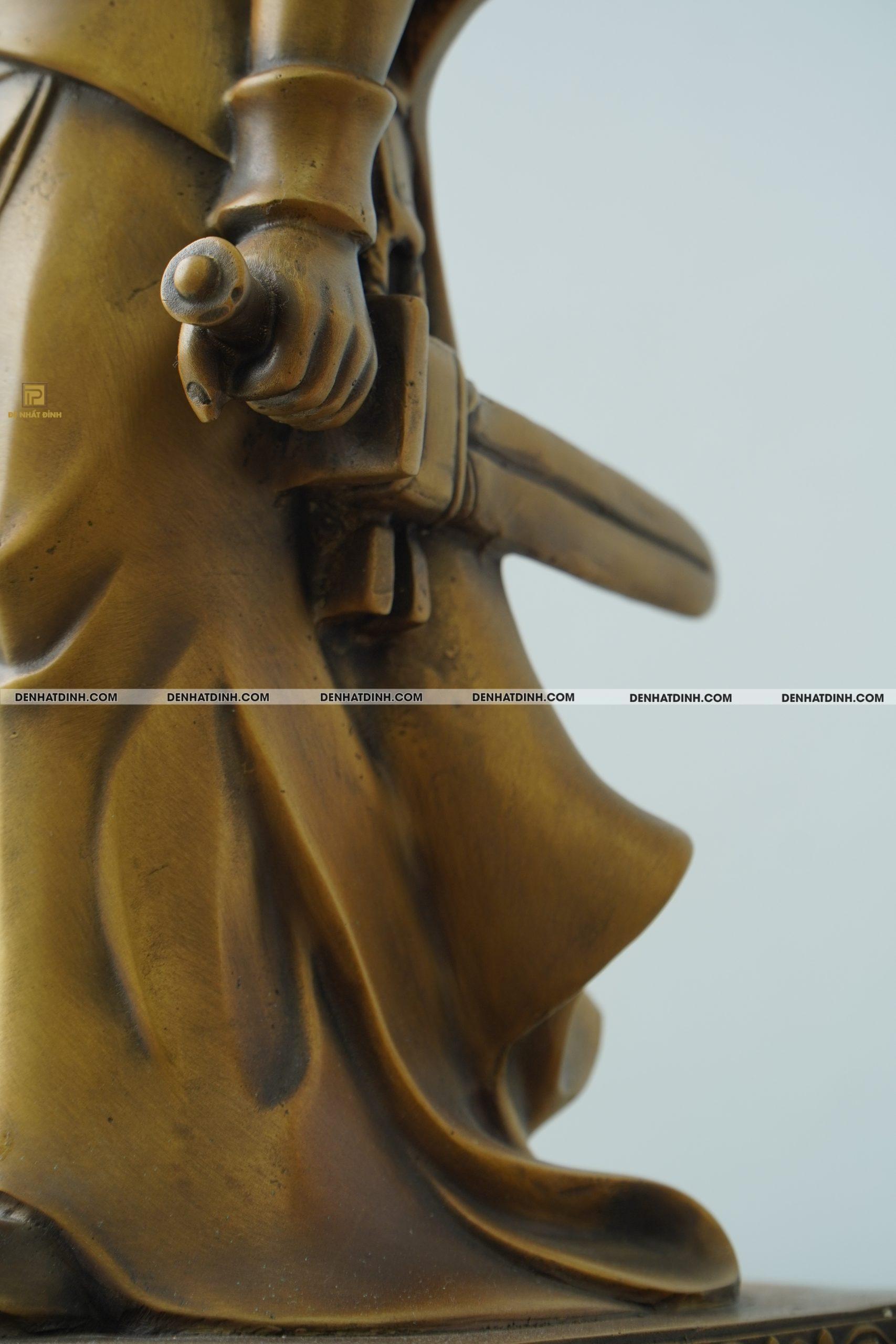 Tượng nữ tướng Lê Chân bằng đồng - Ảnh 9