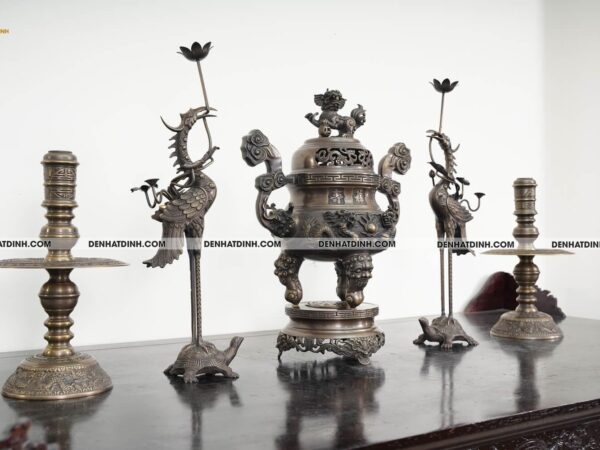 Alternative view of Bộ đỉnh đồng hun giả cổ Ngũ sự Song Long mẫu 3 Cao từ 40cm - 75cm