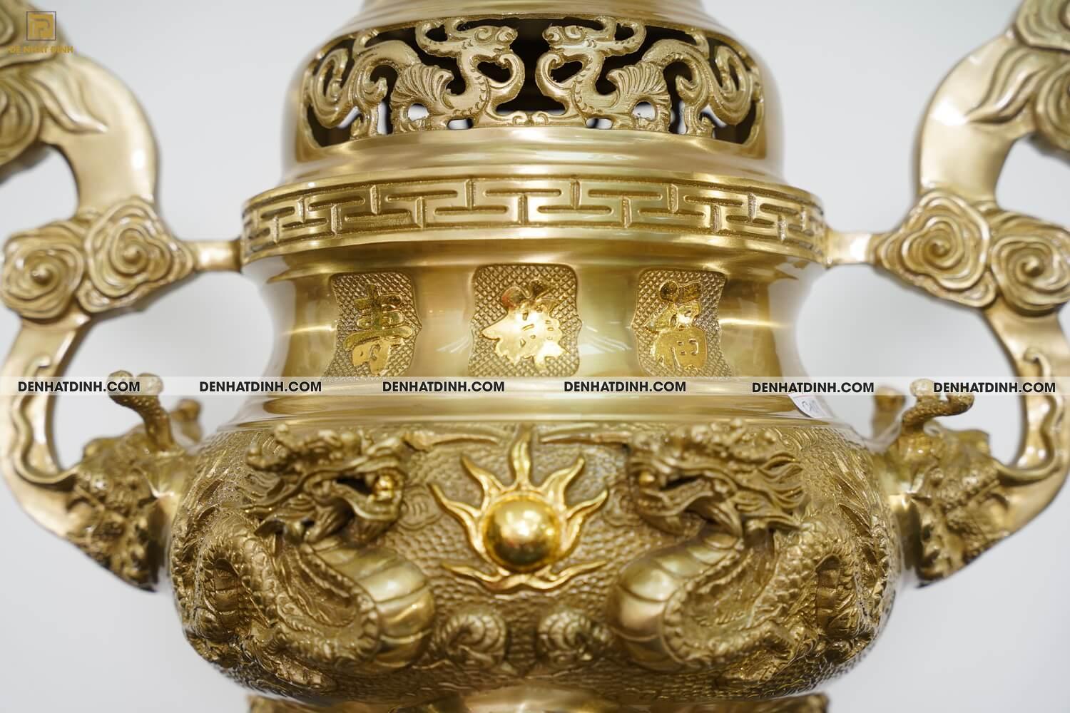 Bộ đỉnh đồng Tam sự Song long đỉnh cao 57cm, nến hoa văn cao 47cm màu vàng mộc - Ảnh 7