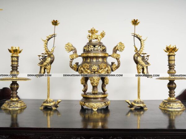 Bộ đỉnh thờ bằng đồng Ngũ sự Song Long dát vàng điểm 24k