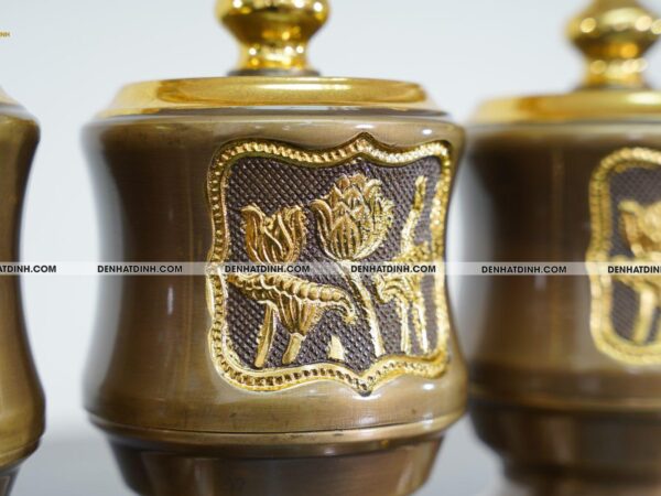 Alternative view of Đài thờ 12 dát vàng điểm 24k