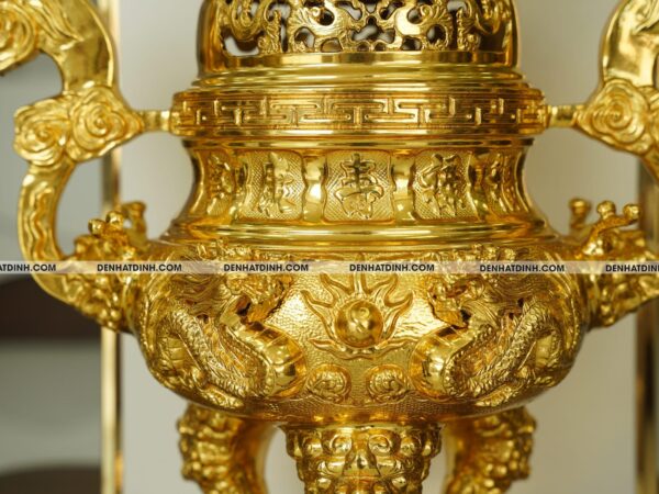 Alternative view of Bộ đỉnh đồng ngũ sự dát vàng 24K khắc 5 chữ Hán Phúc Lộc Thọ Khang Ninh
