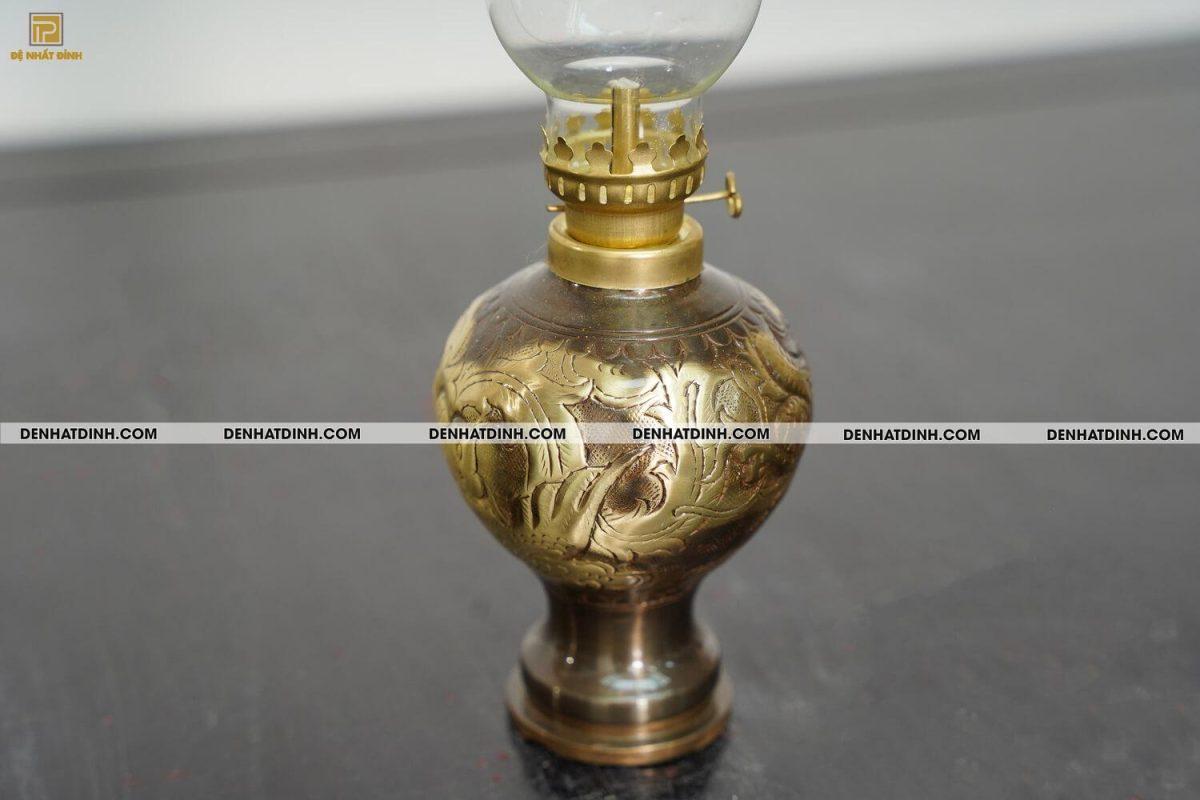 Đèn dầu chạm khắc màu hun cổ - Ảnh 6