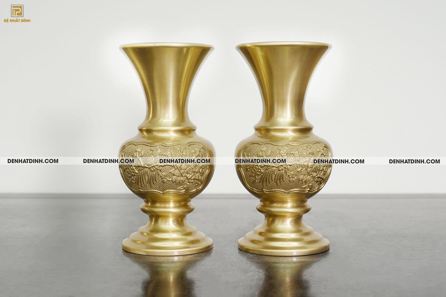 Lọ hoa bằng đồng cattut cao 30 cm màu vàng mộc