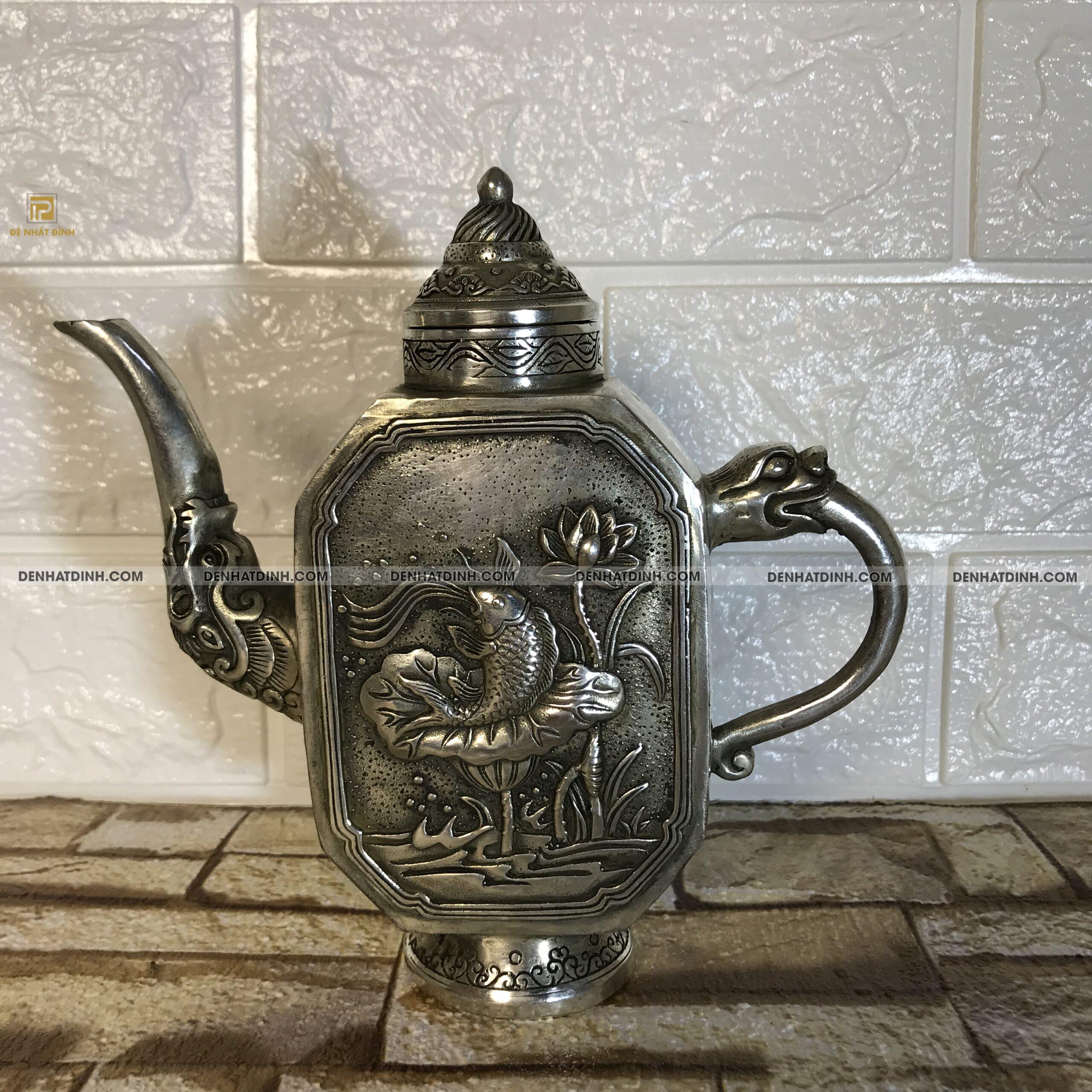 Ấm trà bằng đồng chạm cá chép hoa sen - Ảnh 3