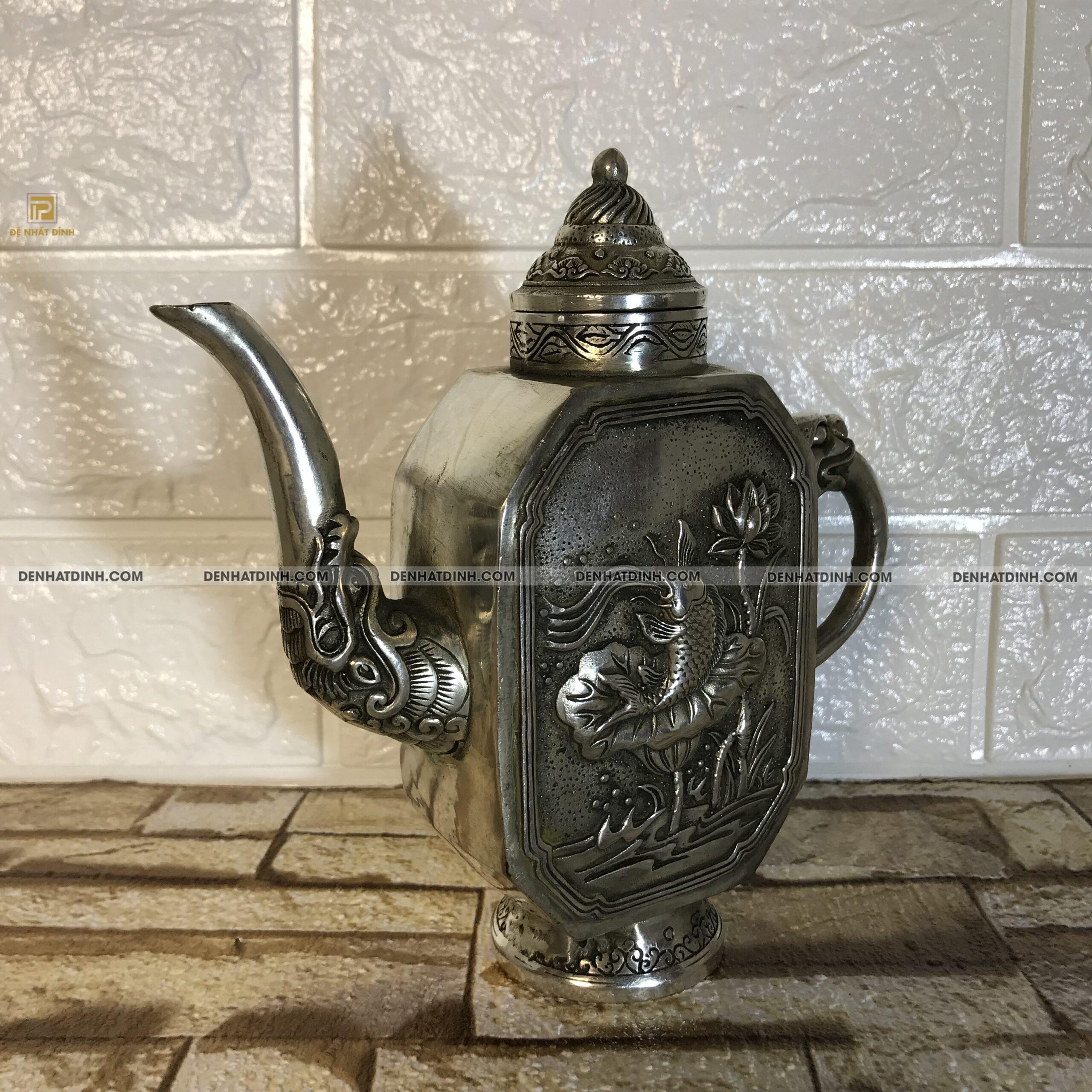 Ấm trà bằng đồng chạm cá chép hoa sen - Ảnh 5