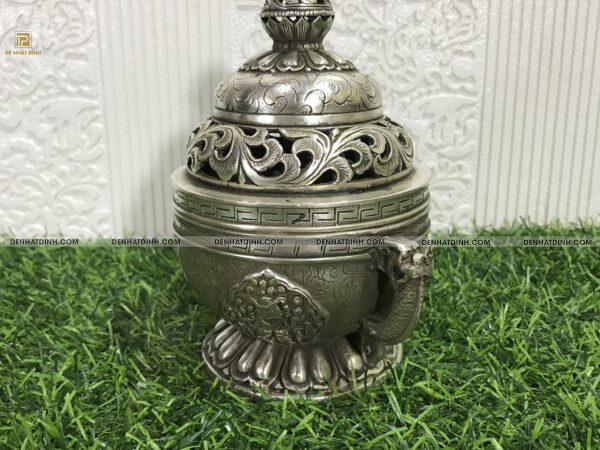 Lư hương bằng đồng thiết kế cổ