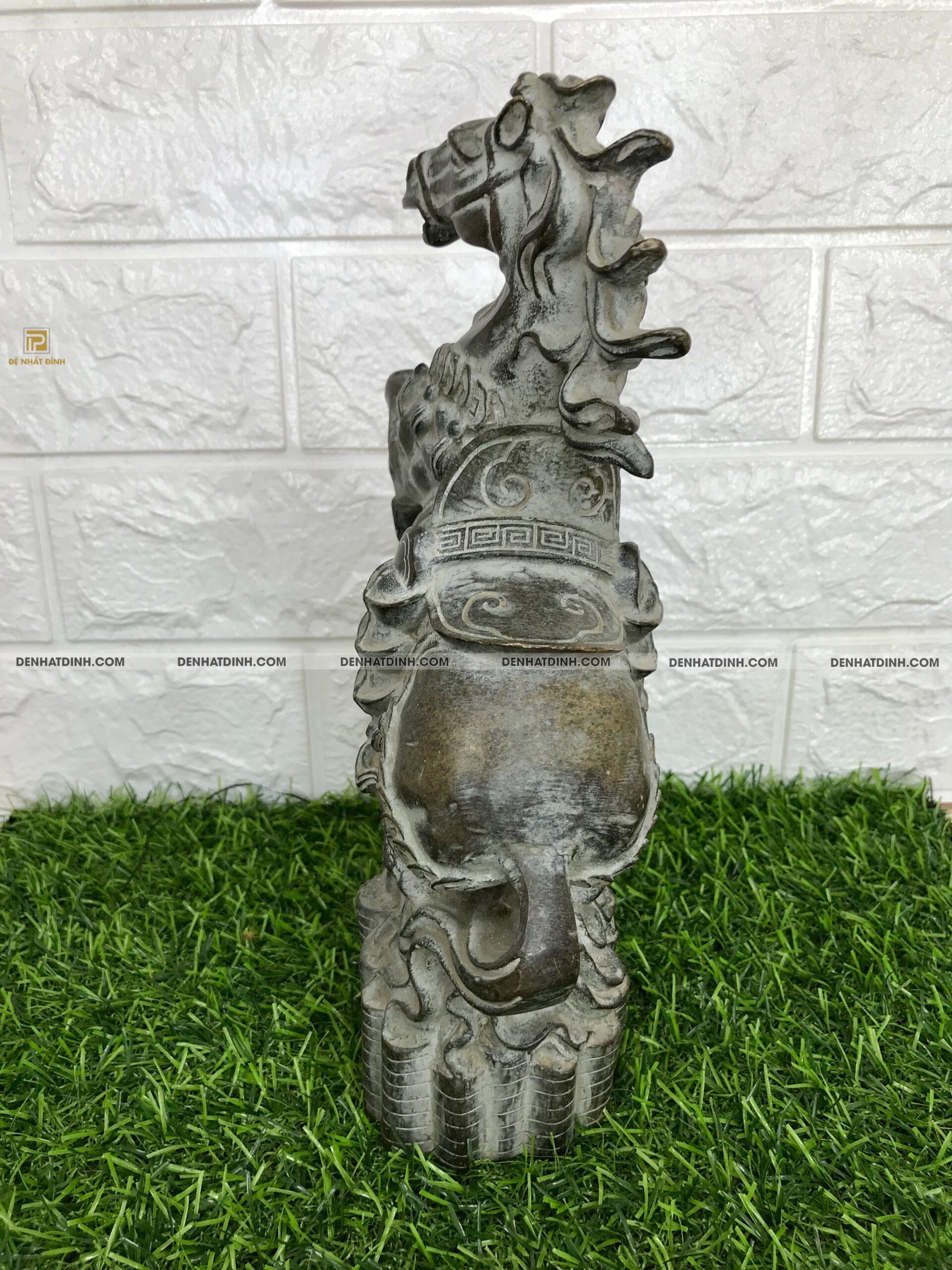 Tượng ngựa bằng đồng đứng trên đồng tiền - Ảnh 4