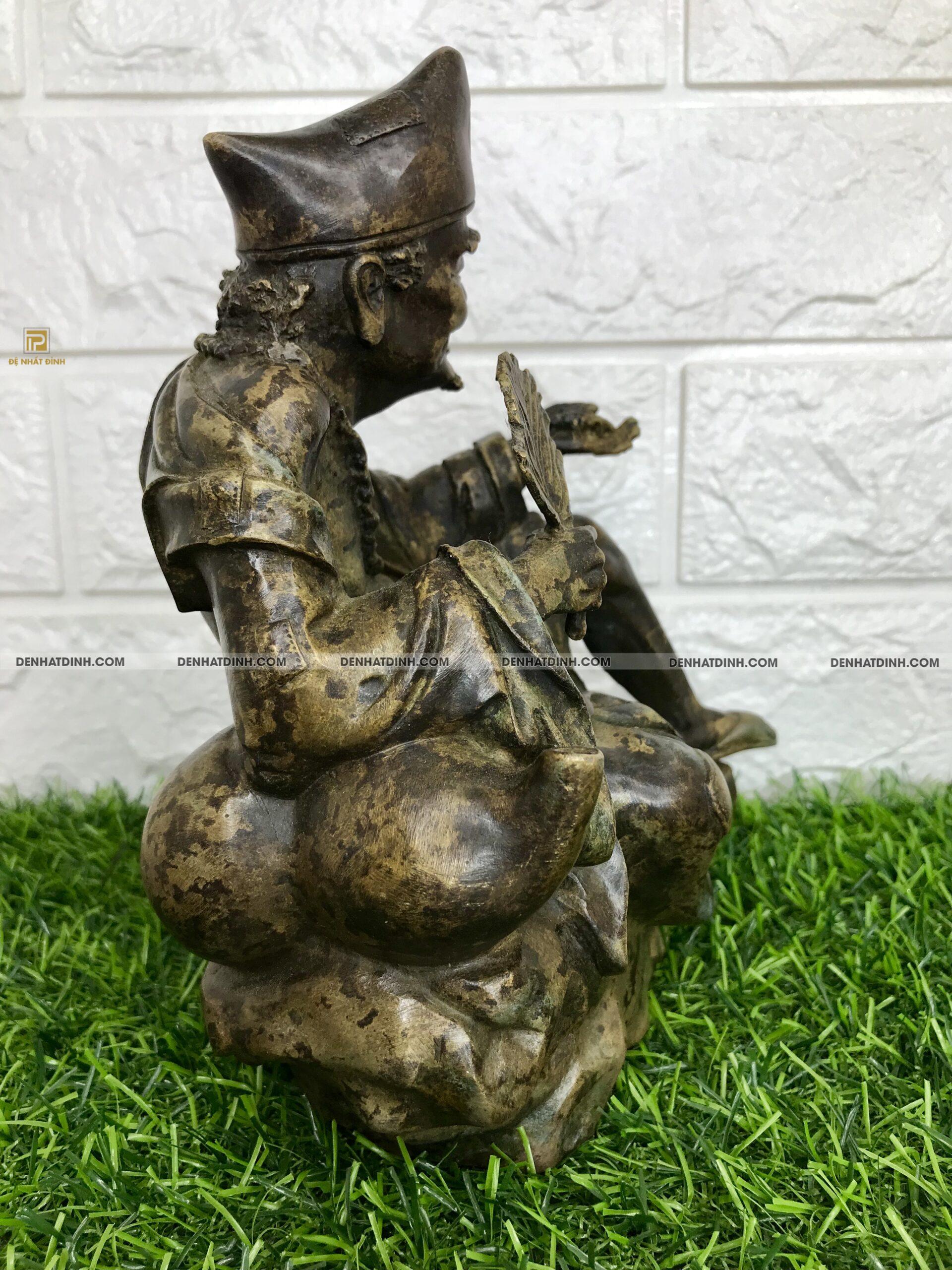 Tượng Tế Công Bằng Đồng - Ảnh 5