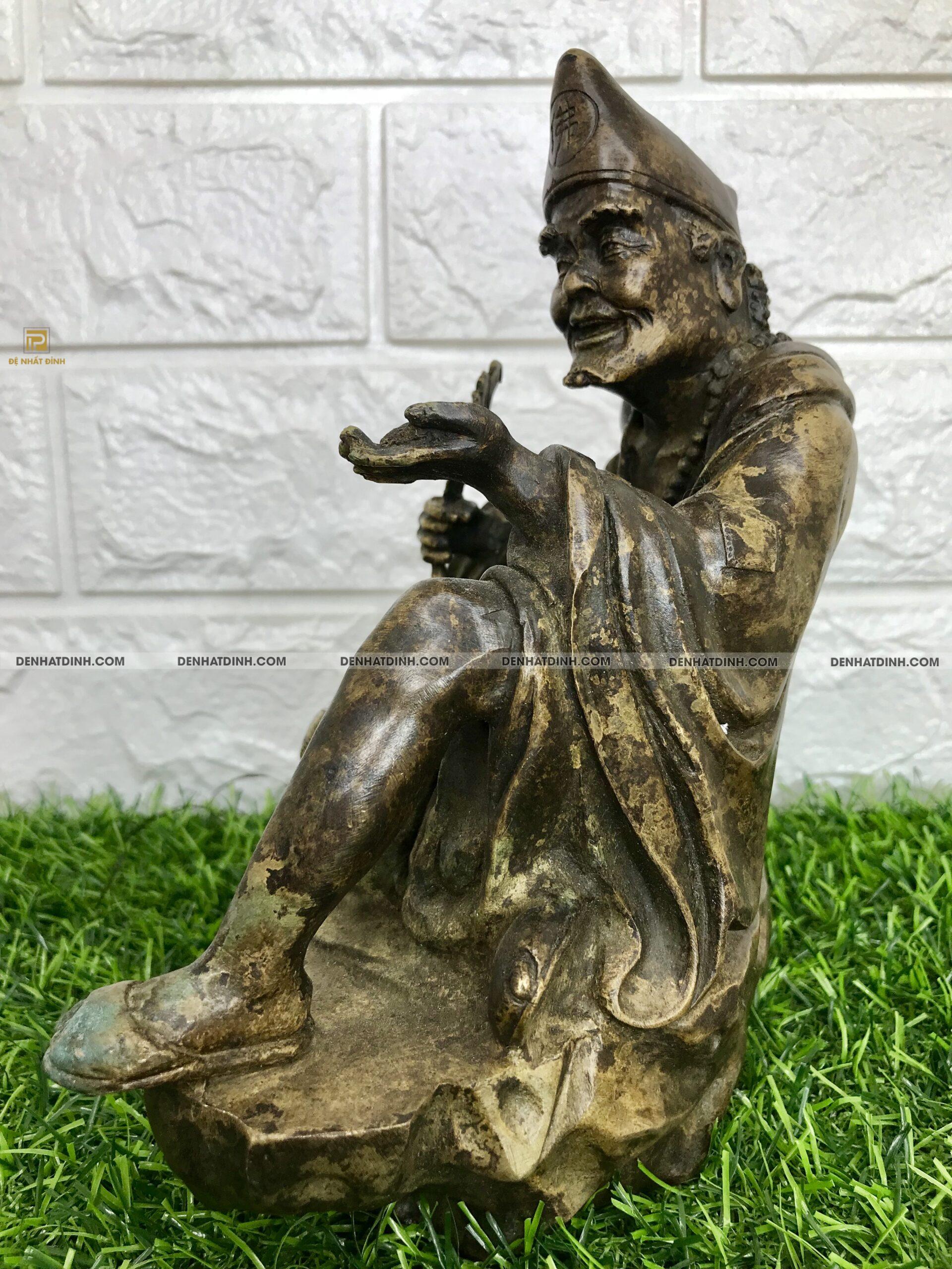 Tượng Tế Công Bằng Đồng - Ảnh 7