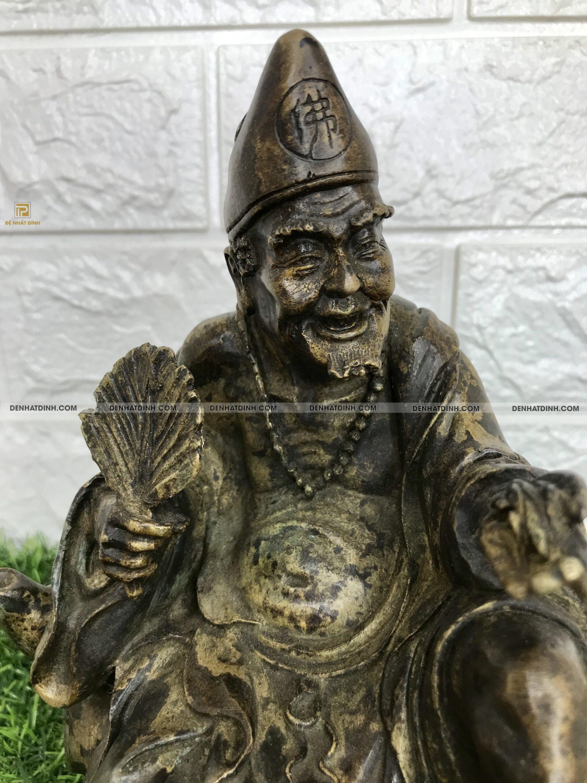 Tượng Tế Công Bằng Đồng - Ảnh 8
