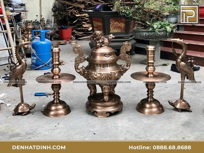 Đỉnh đồng thờ cúng Ý Yên Nam Định