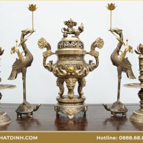 Ai được thờ đỉnh đồng? Cách bày trí chuẩn phong thủy