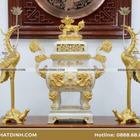Bộ tam sự vuông