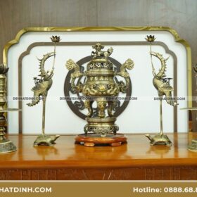 Cách bày bộ đỉnh đồng trên bàn thờ gia tiên